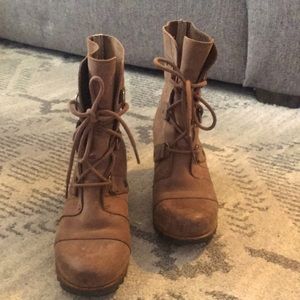 Sorel Joan of Artic II boot size 9